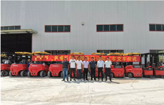 逆天了！杭叉交付某工程企業(yè)數(shù)十臺(tái)車